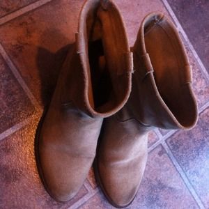 Zara Shoes - Zara Suede Short Boots Zara Shoes - Zara Suede Short Boots