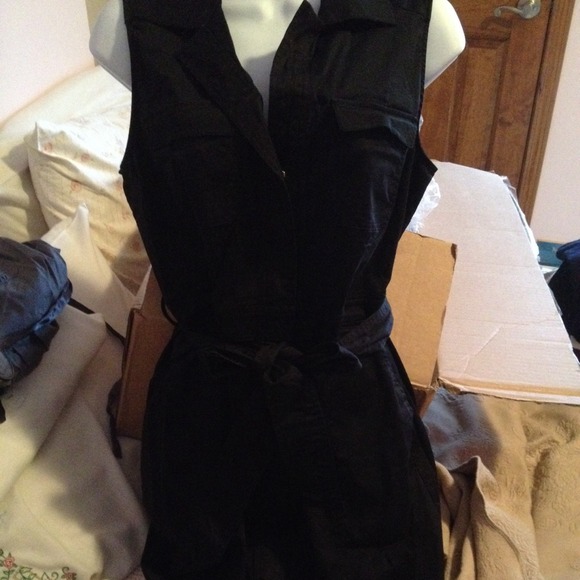 🚫Sold🚫Black Dress new-never worn - Picture 3 of 4