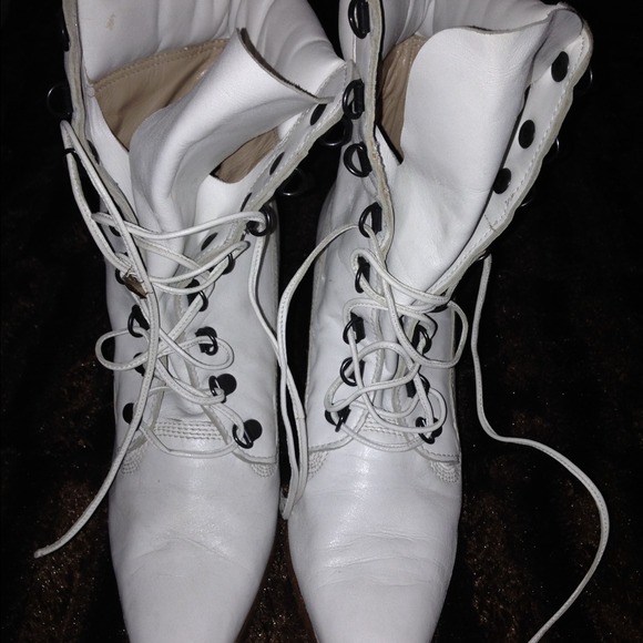 Leather lace up boots