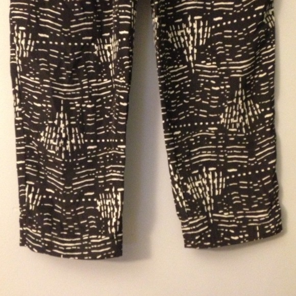 Black and White Printed Joggers - Picture 3 of 4