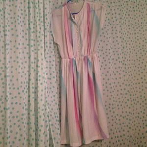 Size medium vintage pastel dress