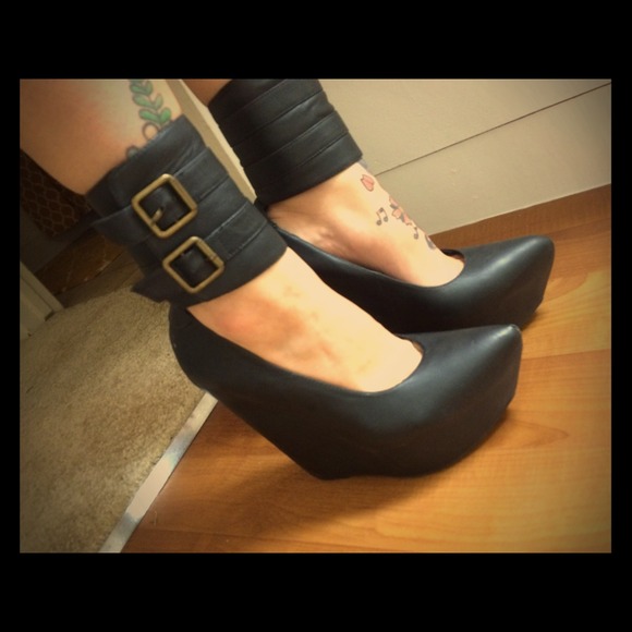 JEFFREY CAMPBELL Platform ZEKE Wedge