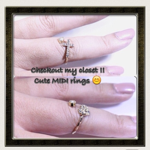 🚫SOLD OUT⬇️️$4 EACH 💗✨CUTE MIDI RINGS ✨