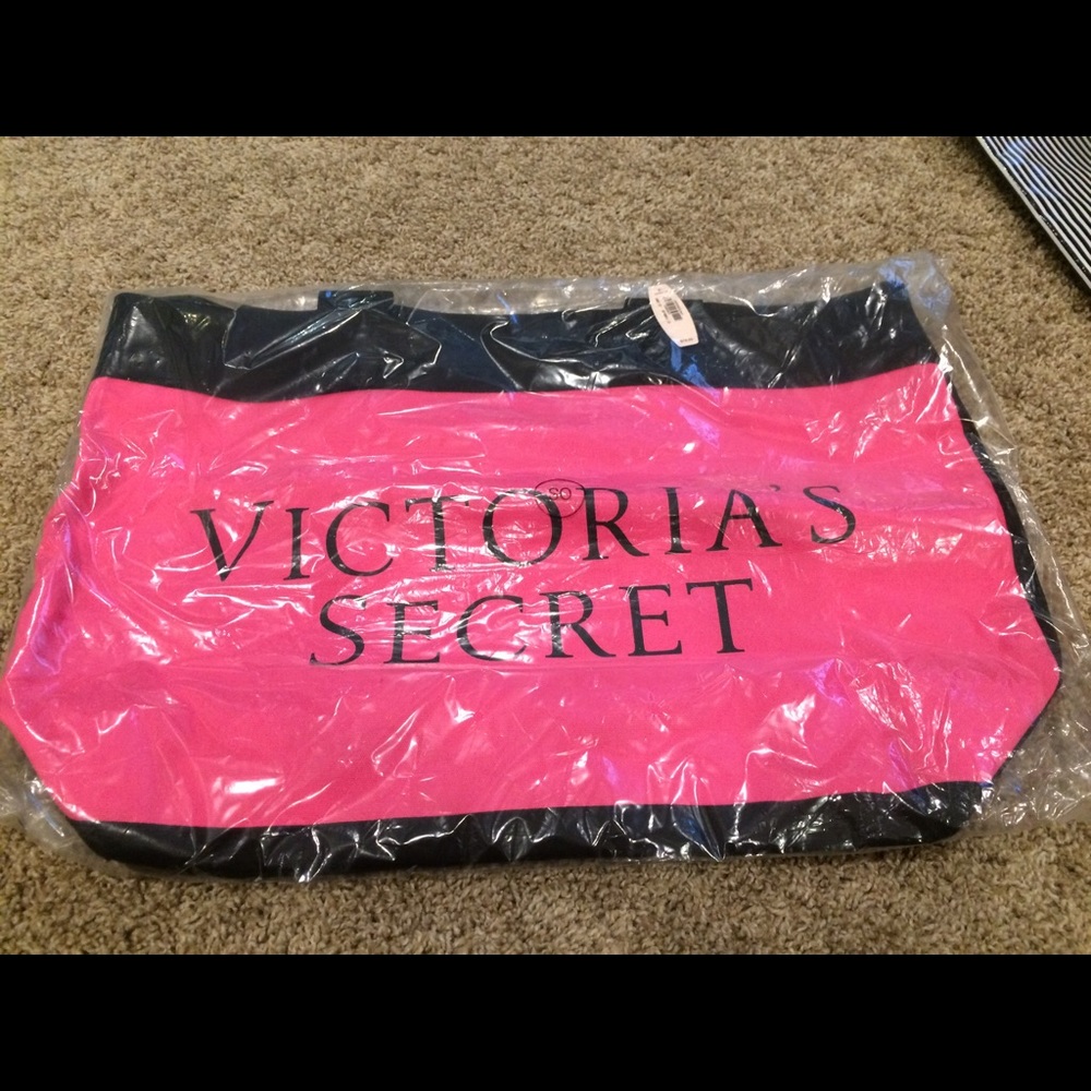 Victoria's Secret Tote - NWT