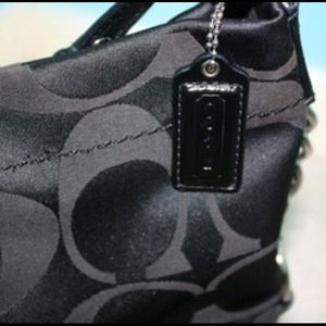Coach Bags - Reserve for @wendimartinis Coach black Coach Bags - Reserve for @wendimartinis Coach black