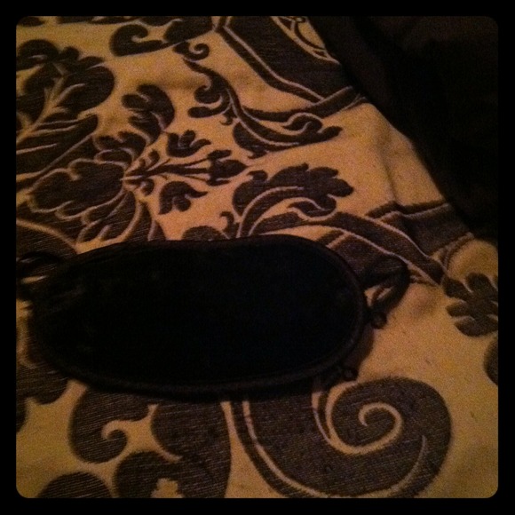 Eye mask - Picture 1 of 1