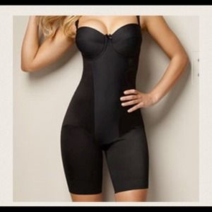 Miracle Suit size 42DD