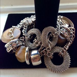 Beautiful Ann Taylor LOFT Bracelet
