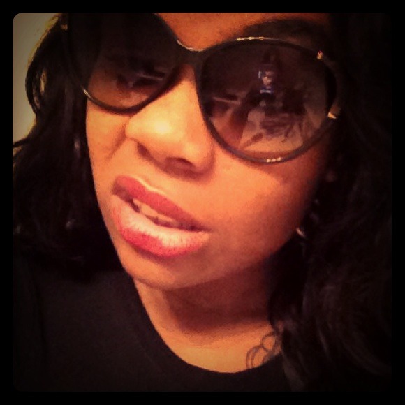 Shades 🙋