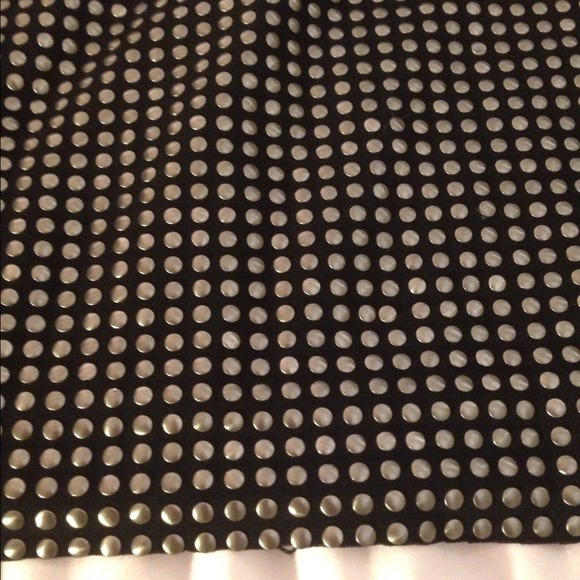 š«Silver studded black mini - Picture 4 of 4