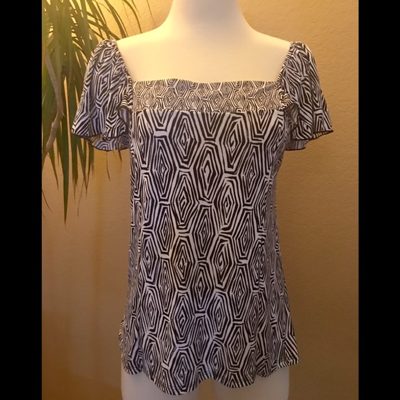 INC. - Tribal Flutter Sleeve Top - Picture 1 of 5