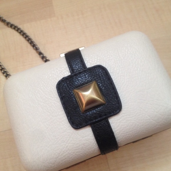 🚫SOLD🚫 - Picture 3 of 3