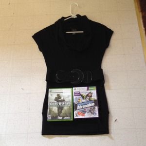 Bundle sold sweater 2 games