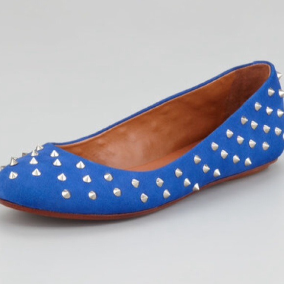 Shutz Finley Spiked Nubuck Flat - BLUE SUEDE