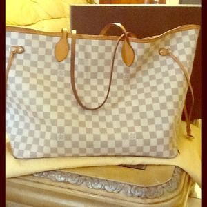 *AUTHENTIC Louis Vuitton Damier Azure Neverfull GM