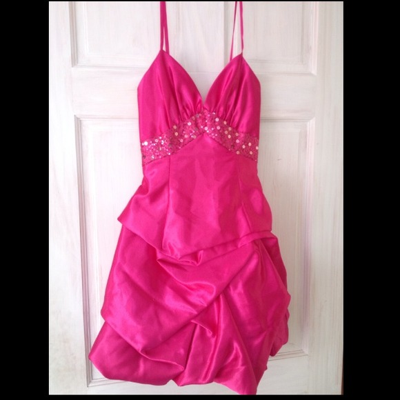 Gorgeous prom/cocktail dress!