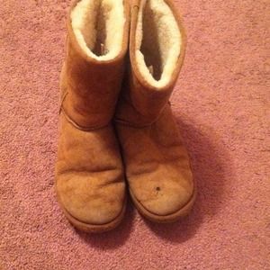 tall chestnut uggs