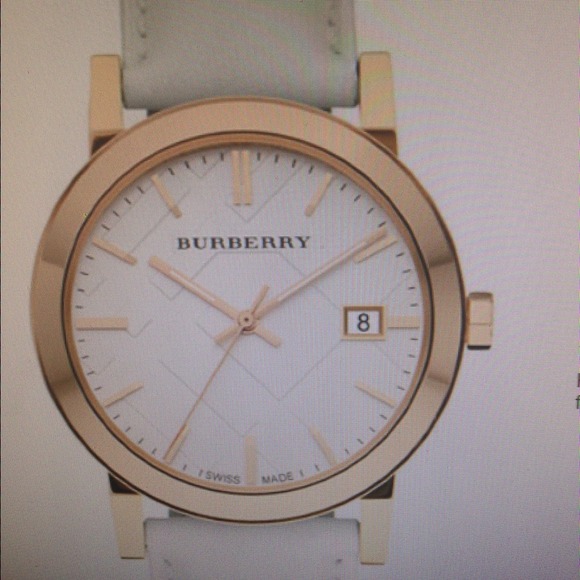 Burberry watch !! - Picture 2 of 2