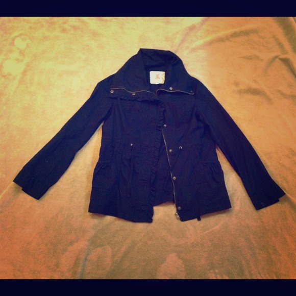 Black cute jacket - Picture 1 of 3