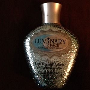 Luminary face tanning lotion