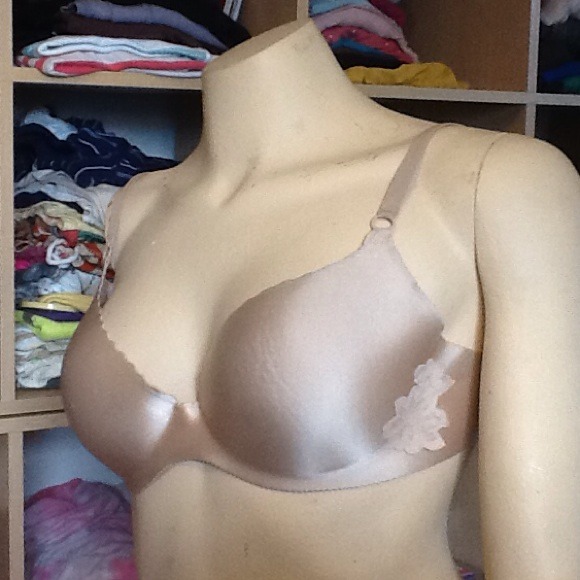 Victoria's Secret Bra.