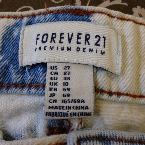 SOLD✔️ - Picture 2 of 3