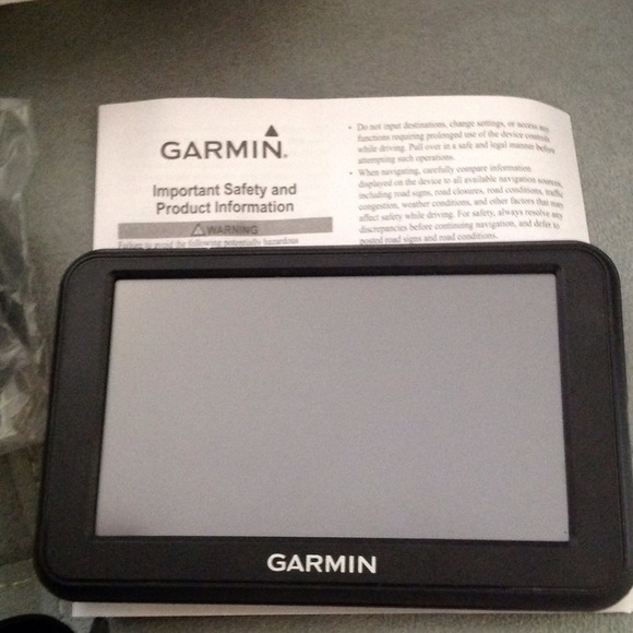 Garmin Nuvi40 - Picture 3 of 4