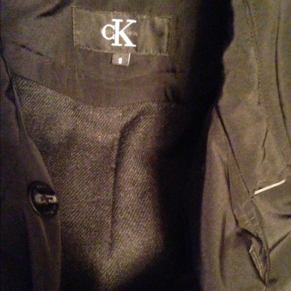 Calvin Klein trench coat with wool lining inside. - Picture 2 of 4