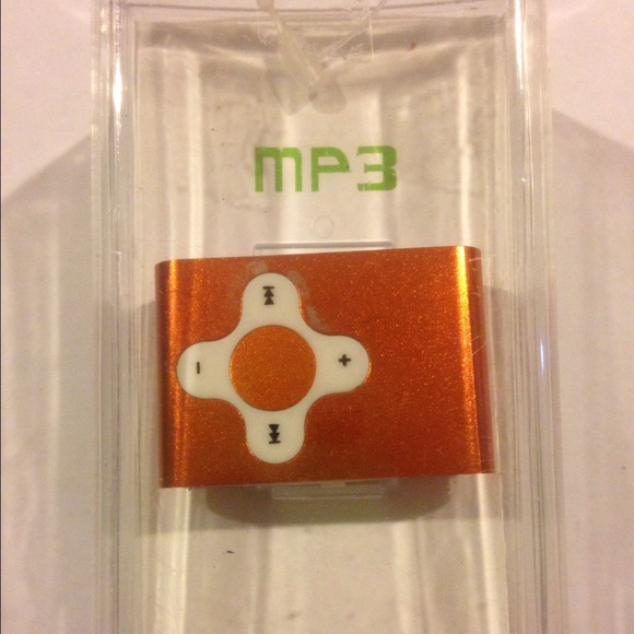 2G MP3 ORANGE NEW IN BOX + Accessories