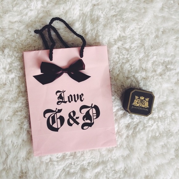 ✨SOLD✨Juicy Couture Bag & Box