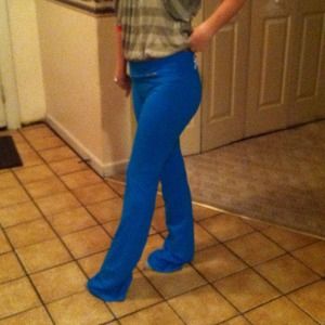 Hollister yoga pants
