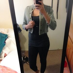 Military style cropped blazer ❗️