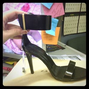 Zara black strap sandals