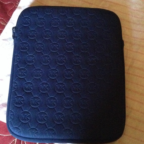 Sold - Picture 4 of 4