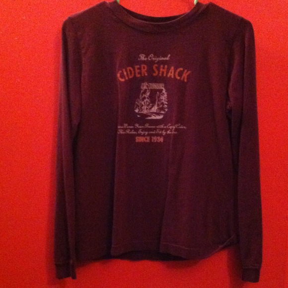 Long sleeve tee