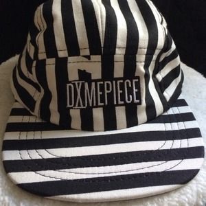Dimepiece Hat