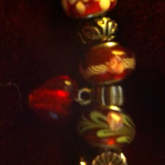 Charm bracelet - Picture 3 of 4