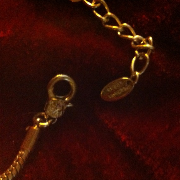 Charm bracelet - Picture 4 of 4