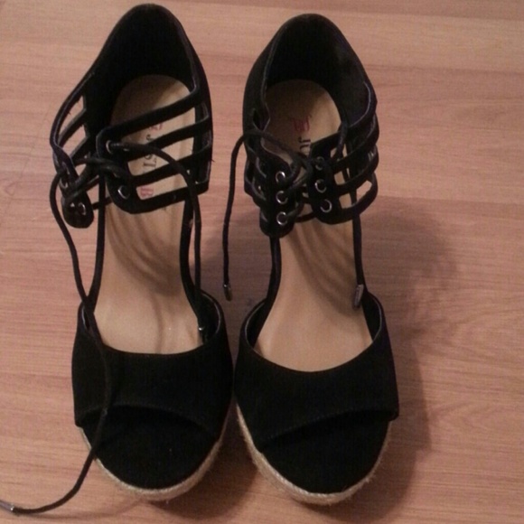 Just fab heels!! - Picture 1 of 3