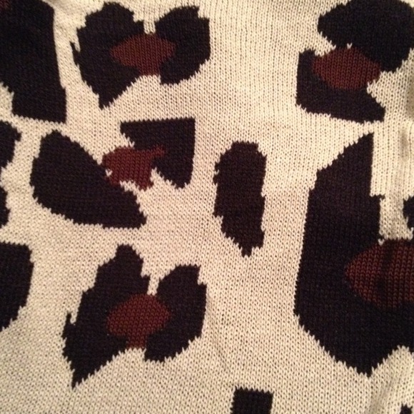 SOLD IN BUNDLE - Picture 4 of 4
