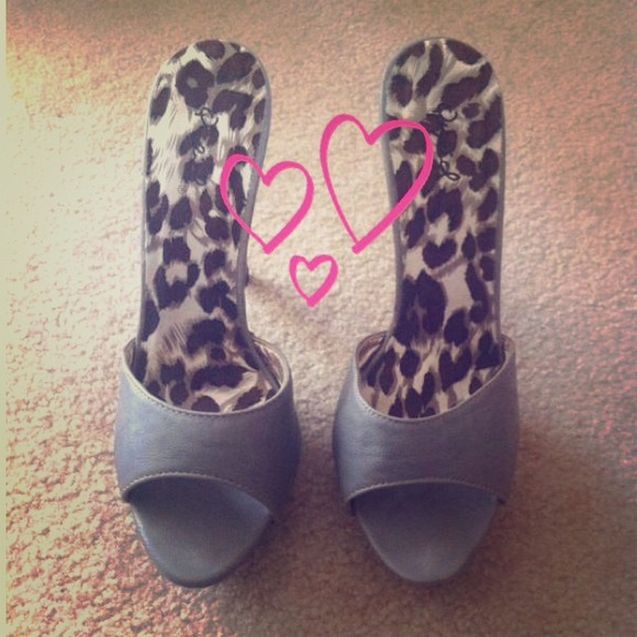 Qupid Shoes - Qupid Grey gold studded heels. Brand new!