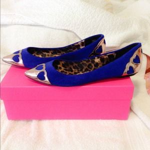 Betsey Johnson flats!