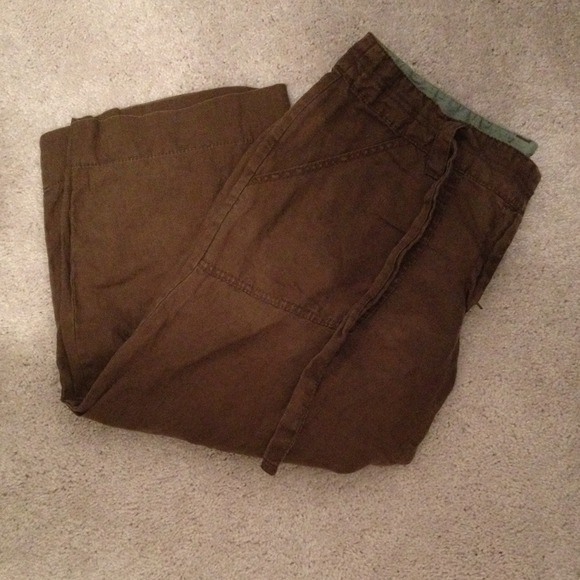 Light weight capris