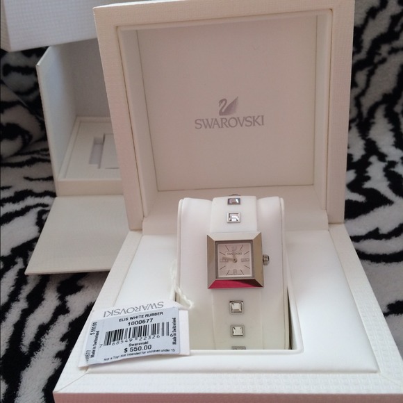 Jewelry - 💯Auth Swarovski woman watch