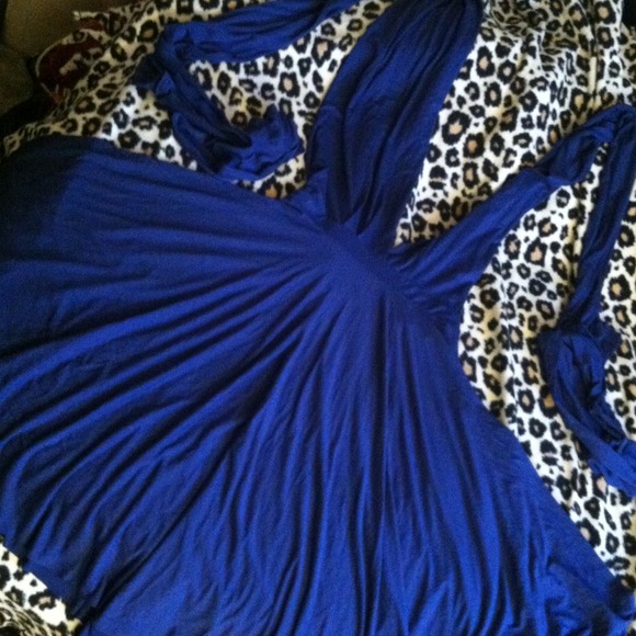 Infinity Dress - Picture 3 of 3