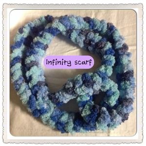 Infinity scarf