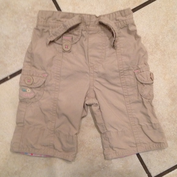 ♥️BUNDLED!♥️Baby girl khaki cargo pant