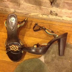 Hot clog sandal must have