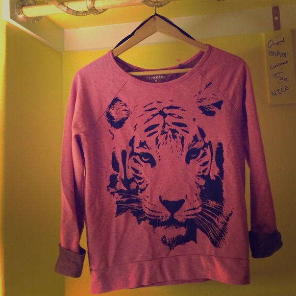 Stranded tiger shirt - Picture 1 of 1