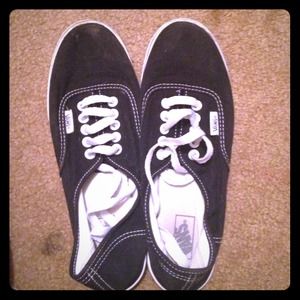 Black Vans!
